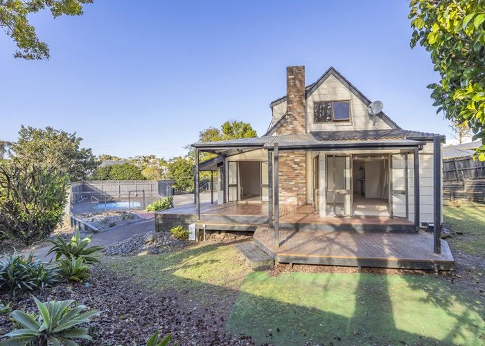  at 11 Palliser Lane, Browns Bay, North Shore City, Auckland