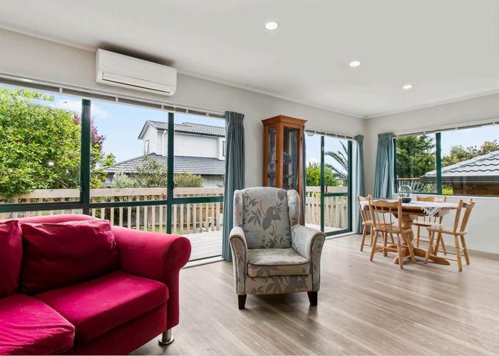  at 38A Awaroa Rd, Sunnyvale, Waitakere City, Auckland