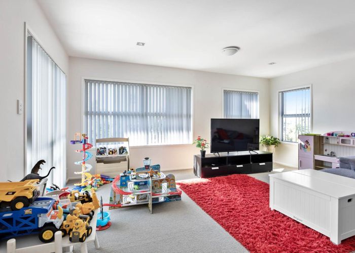  at 86 Picasso Drive, West Harbour, Waitakere City, Auckland
