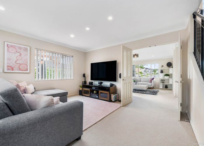  at 81 Baverstock Road, Flat Bush, Auckland