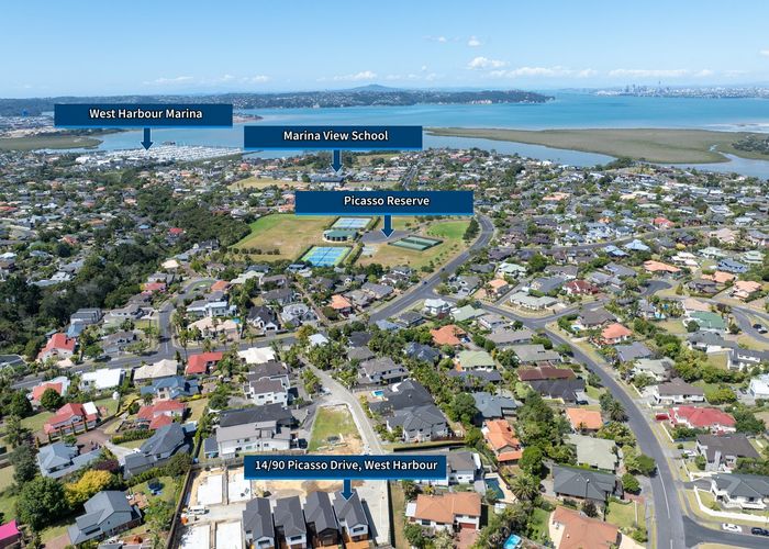  at 6/90 Picasso Drive, West Harbour, Waitakere City, Auckland