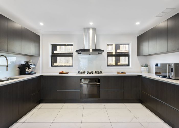  at 26 Margaret Shields Avenue, Aotea, Porirua