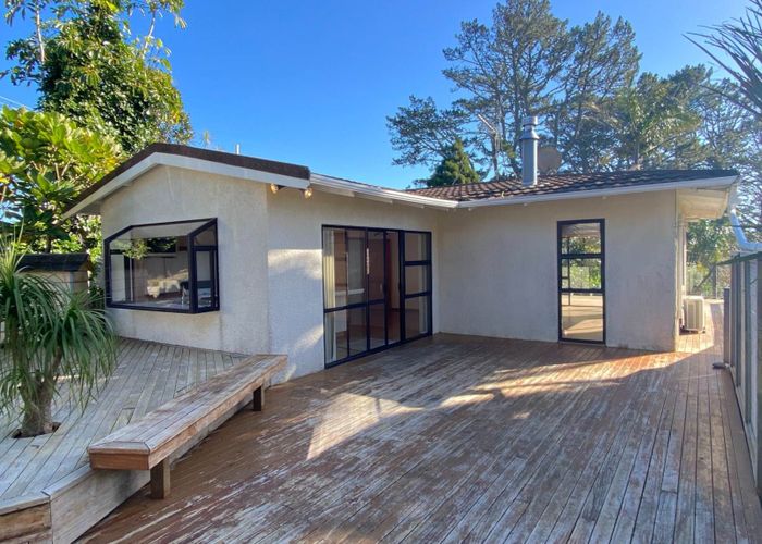  at 159 Glenmore Road, Albany