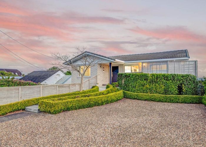  at 35 Roberts Road, Matakatia, Whangaparaoa