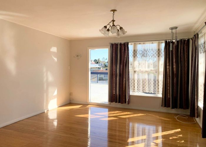  at 11 Albrecht Avenue, Mount Roskill, Auckland