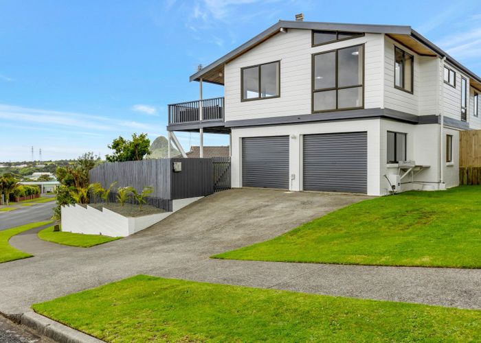  at 9 Darwin Crescent, Spotswood, New Plymouth