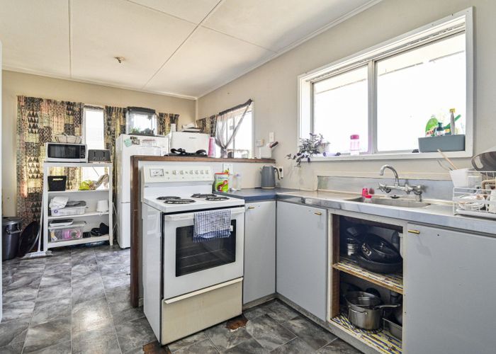 at 26 Scarborough Road, Flaxmere, Hastings