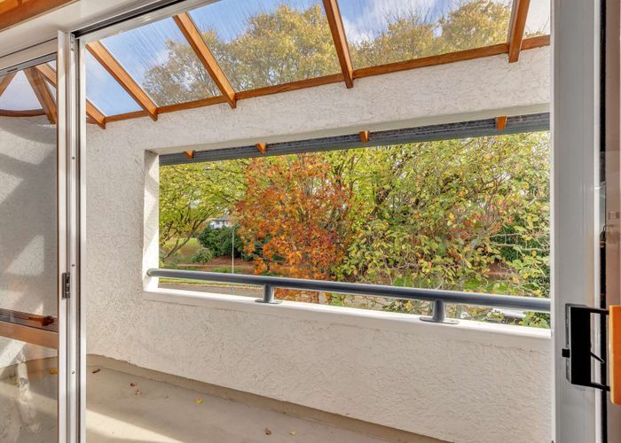  at 6 Awatea Terrace, Hokowhitu, Palmerston North, Manawatu / Whanganui