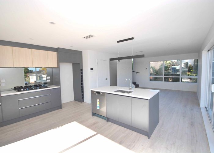  at 1/4 Jutland Road, Hauraki, Auckland