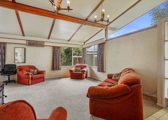  at 1 Searle Crescent, Culverden