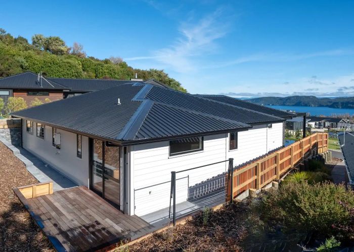  at Kinloch, Taupo, Waikato