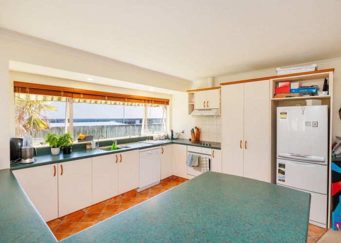  at 9 Woodgate Court, Fitzherbert, Palmerston North