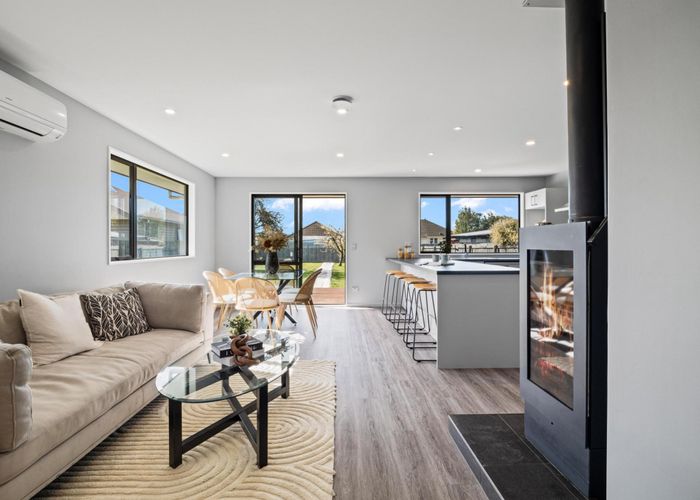  at 207 Breezes Road, Aranui, Christchurch