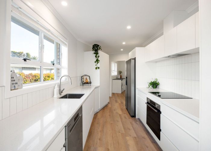  at 43 Silverdale Road, Silverdale, Hamilton, Waikato