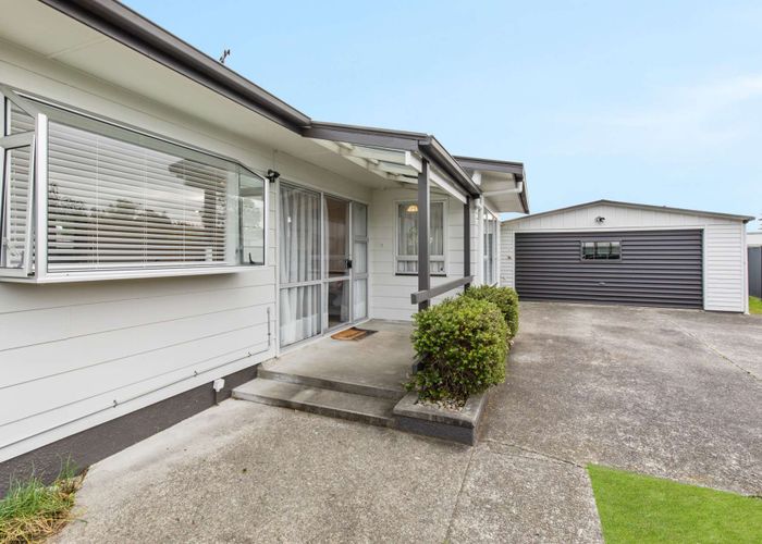  at 6 Ajax Place, Highbury, Palmerston North