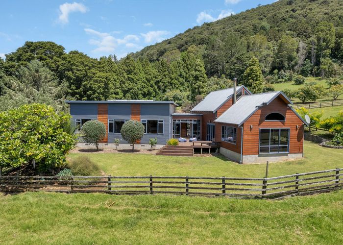 For sale 37 Charles Walton Road, Maungatapere, Whangarei, Northland