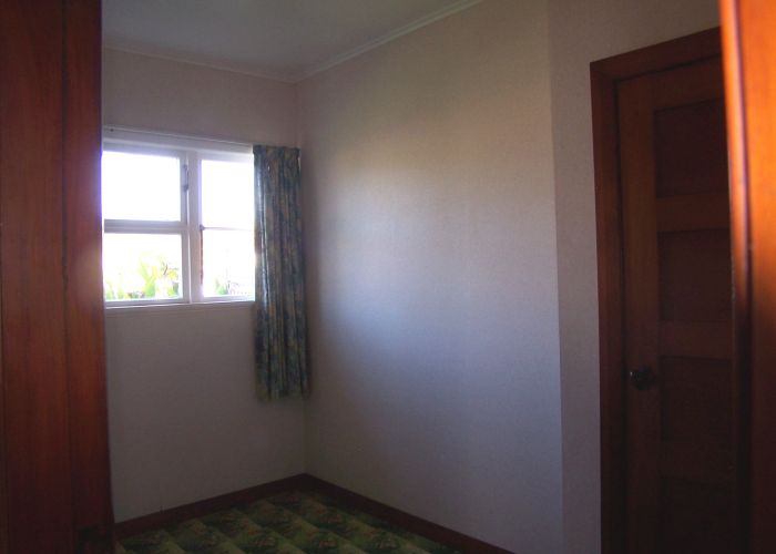  at 2 White Street, Whanganui East, Whanganui