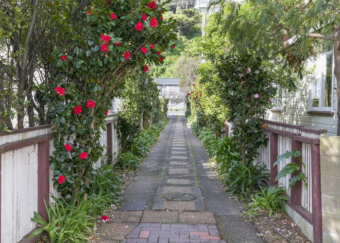 at 71A Ira Street, Miramar, Wellington
