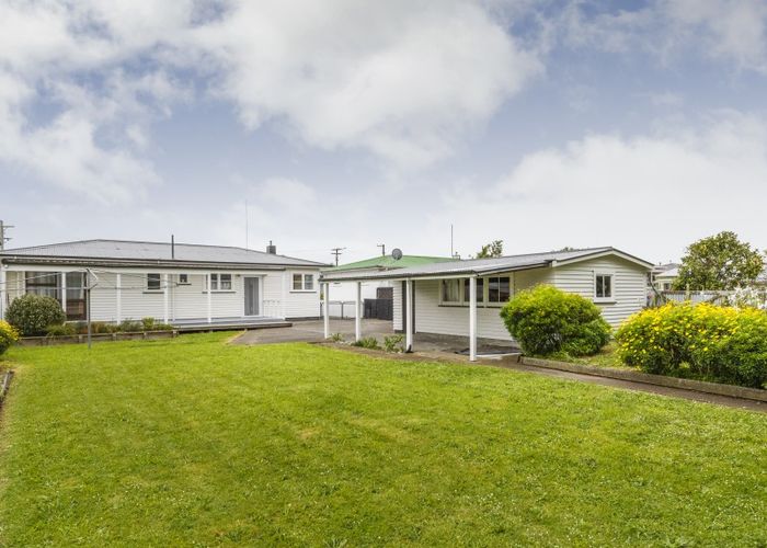  at 17 Andrew Street, Feilding, Feilding