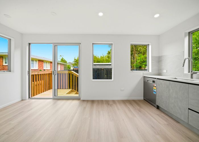  at 26E Trojan Crescent, New Lynn, Waitakere City, Auckland