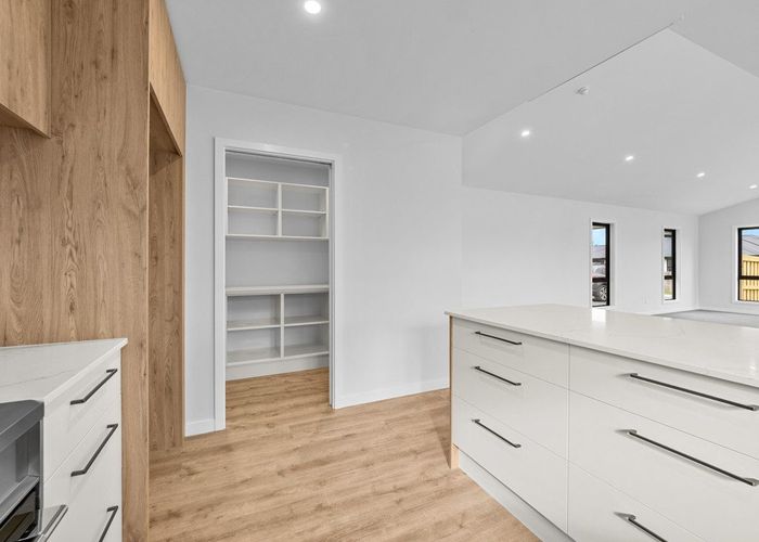  at 6 Meadow Lane, Tinwald, Ashburton