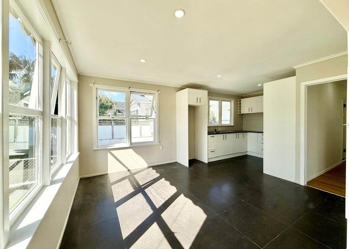  at 176 Landscape Road, Mount Eden, Auckland City, Auckland