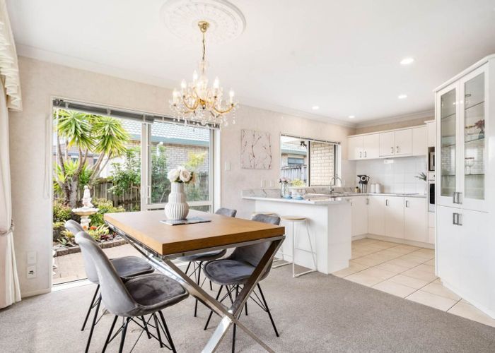  at 93 Westerham Drive, Dannemora, Auckland