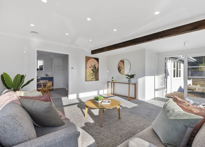  at 139 Newlands Road, Newlands, Wellington