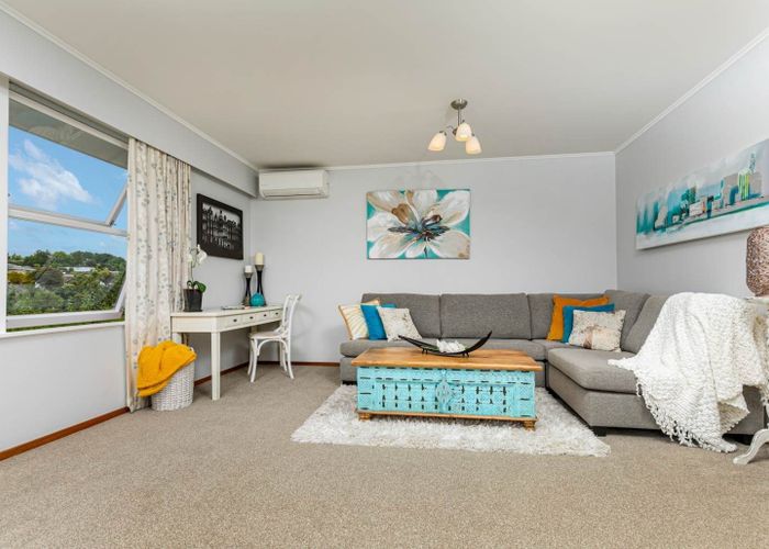  at 2/6 Palawan Place, Torbay, Auckland