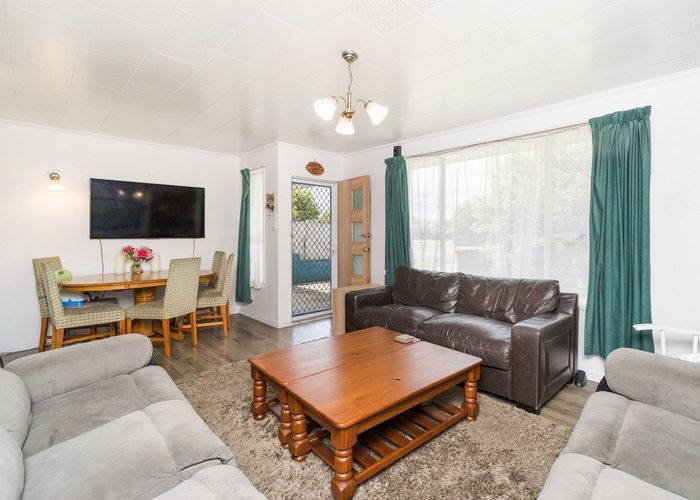  at 2 Pencarrow Street, Highbury, Palmerston North, Manawatu / Whanganui