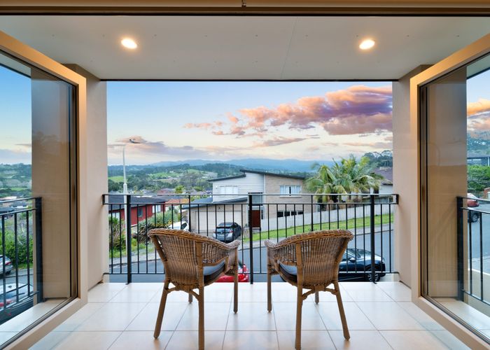  at 19 Waltham Street, Henderson, Auckland
