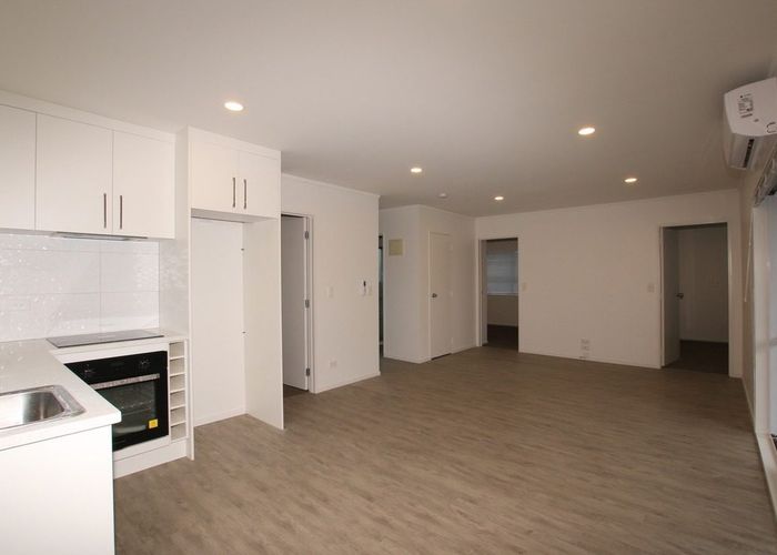  at 306A Sunset Road, Mairangi Bay, North Shore City, Auckland