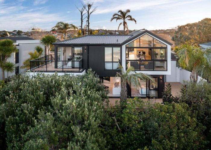  at 13 Waimana Avenue, Northcote Point, North Shore City, Auckland