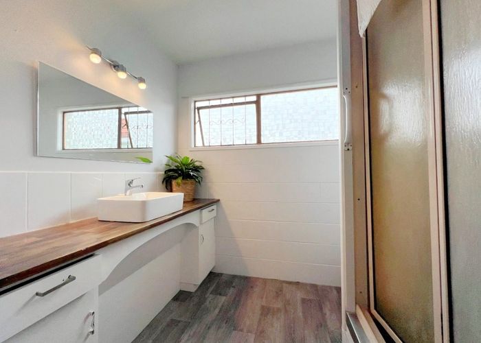  at 8/14 Wellington Street, Hamilton East, Hamilton, Waikato