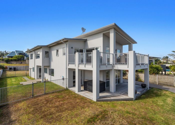  at 24 Ocean View Road, Coastlands, Whakatāne