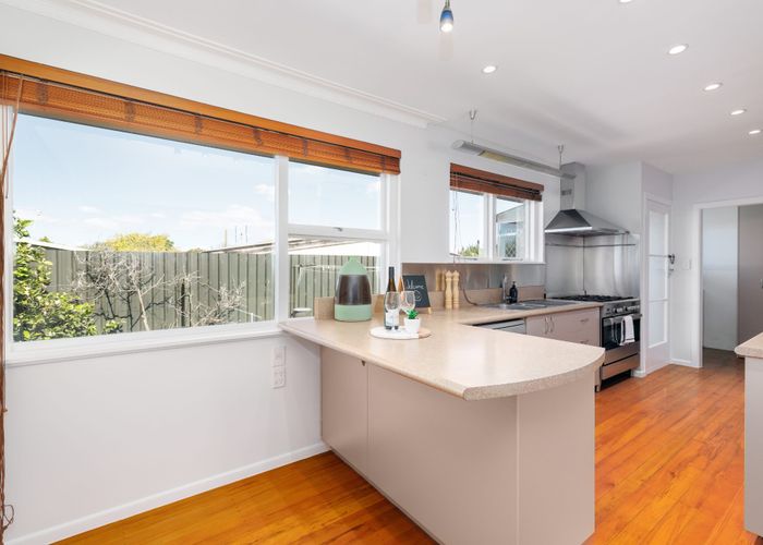  at 15 Thurso Place, New Brighton, Christchurch