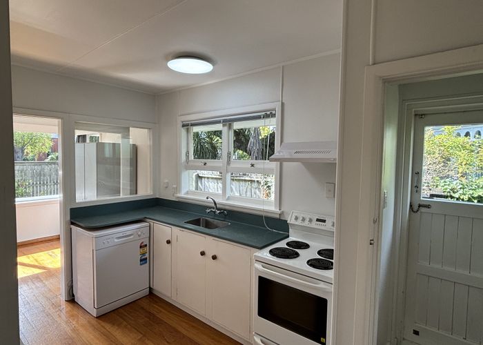  at 19 Rutland Street, St. Albans, Christchurch City, Canterbury