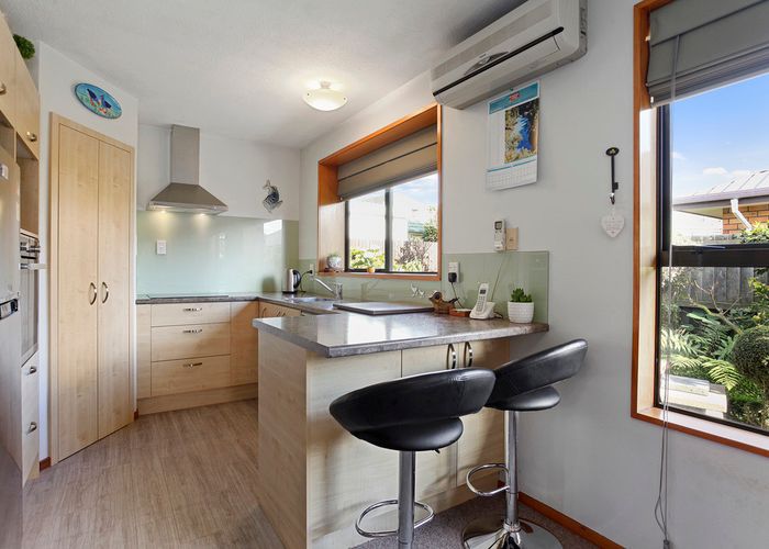  at 2-161/161 Grimseys Road, Redwood, Christchurch