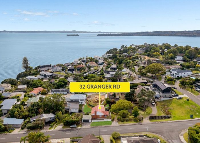  at 32 Granger Road, Cockle Bay, Manukau City, Auckland