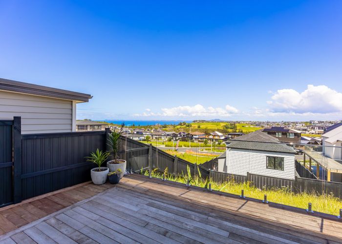  at 54 Kumukumu Road, Long Bay, North Shore City, Auckland