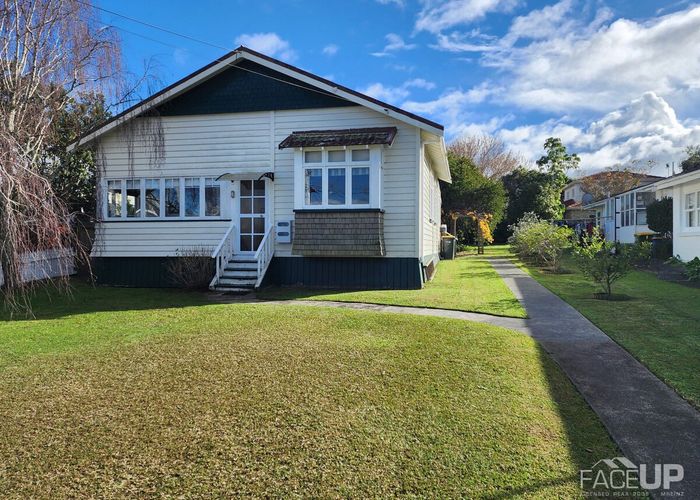  at 56 Ngataringa Road, Devonport, Auckland
