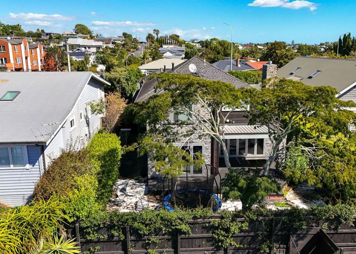  at 696 Remuera Road, Remuera, Auckland