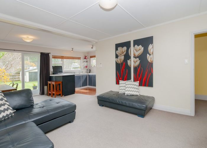 Free property data for 5 Herbert Street, Melling, Lower Hutt homes.co.nz