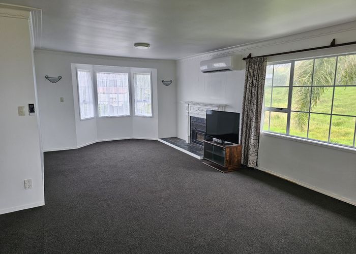  at 18a Carnoustie Drive, Wattle Downs, Manukau City, Auckland