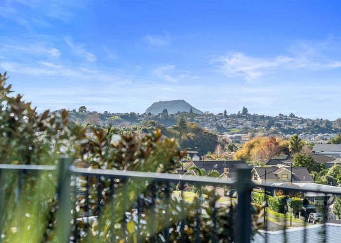  at 15 Valley View Way, Bethlehem, Tauranga