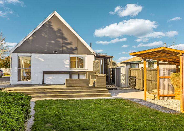  at 301 Hendersons Road, Hoon Hay, Christchurch