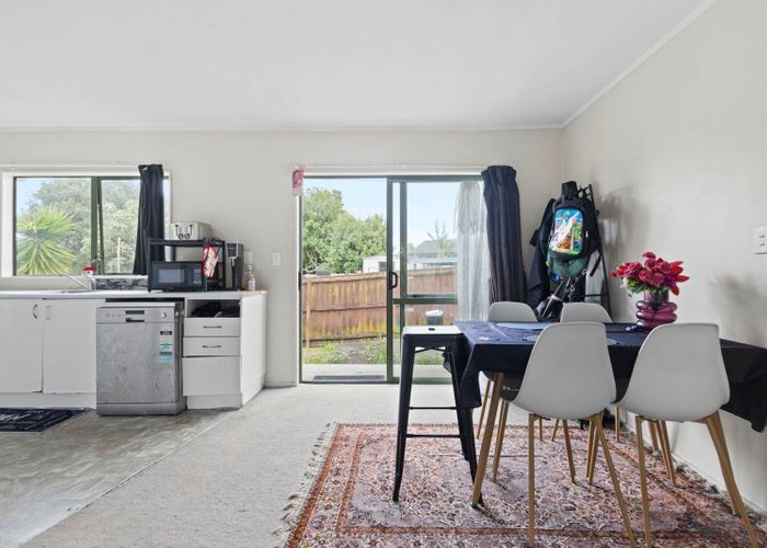  at 7A Ngatira Place, Clendon Park, Manukau City, Auckland