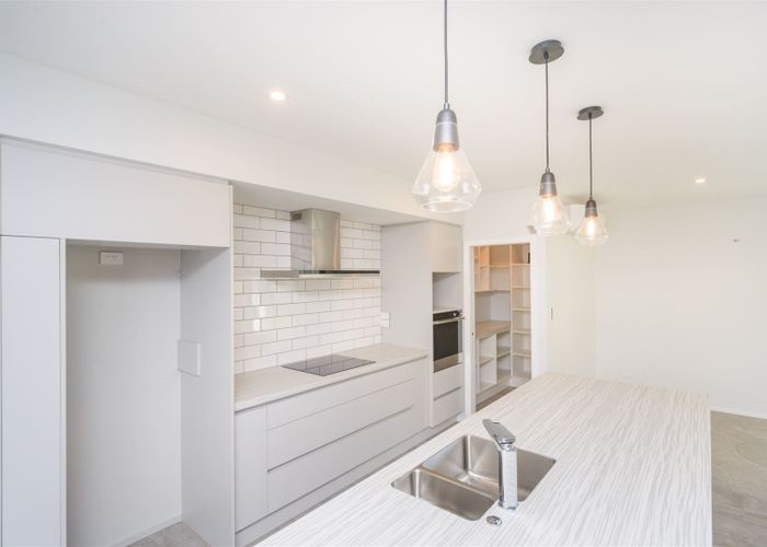  at 162 Pacific Drive, Fitzherbert, Palmerston North