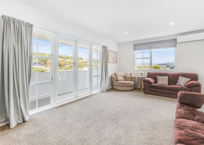  at 3 Findhorn Place, Papakowhai, Porirua