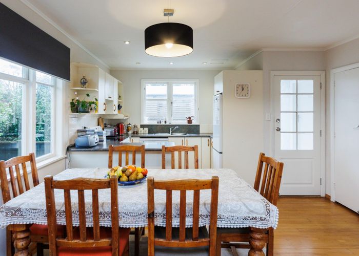  at 6 Long Melford Road, Awapuni, Palmerston North